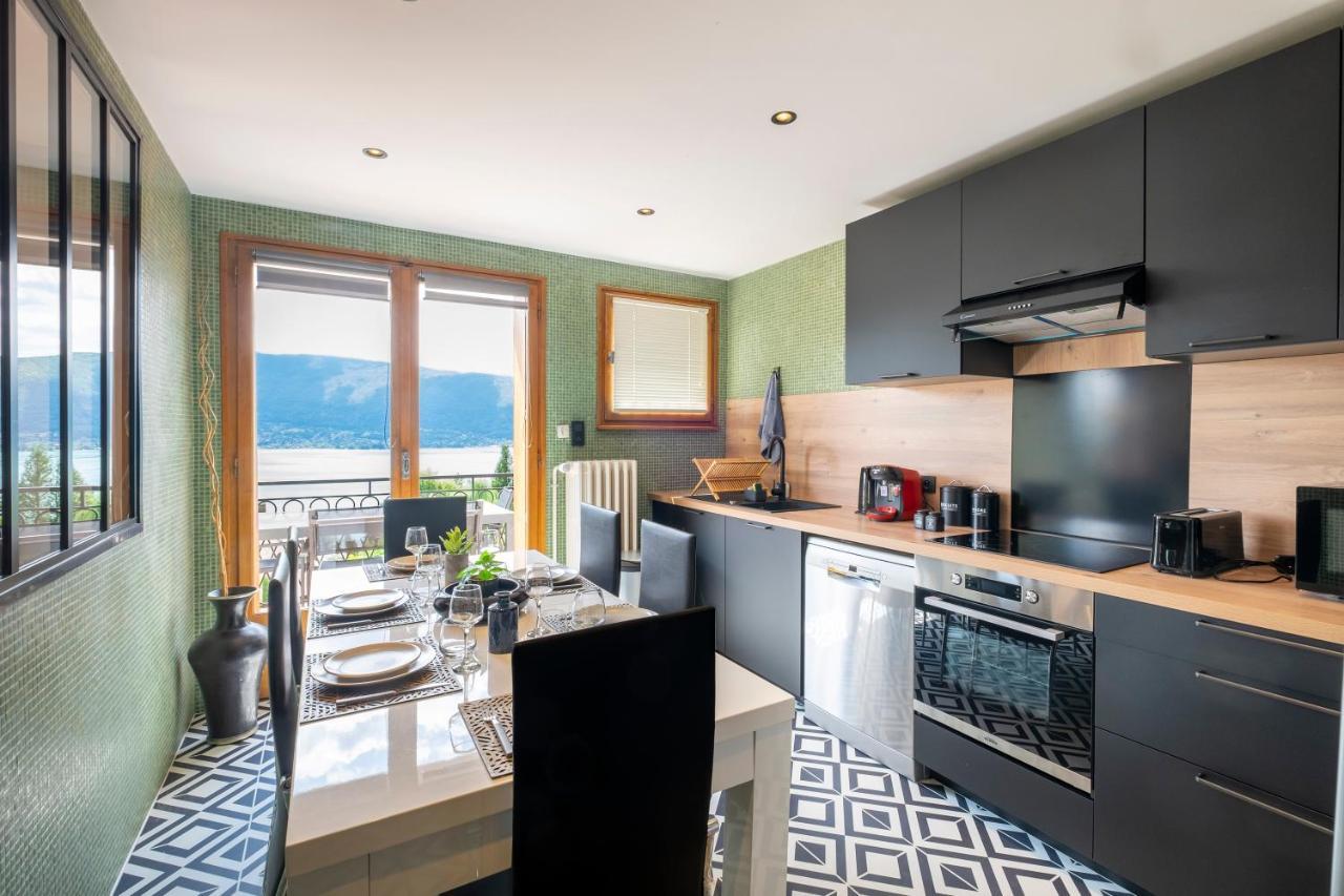 T4 Avec Vue Imprenable Sur Le Lac D'Annecy Apartment Veyrier-du-Lac Luaran gambar